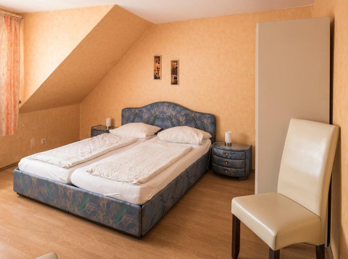 Gaestezimmer Strauss Kottenheim Zewnętrze zdjęcie